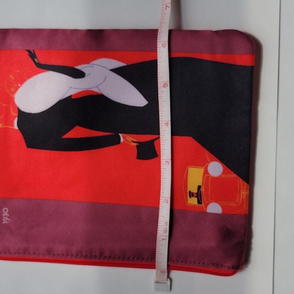 Estée Lauder Harper's Bazaar makeup Bag - Picture 7 of 8